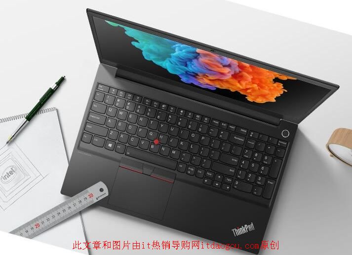 Bthinkpad_e15e590Ă(g)̖(ho)u(png)yʲô^(q)e