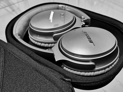 BOSE_QUIETCOMFORT35__QC35IIuruy